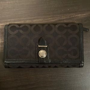 Coach pre owned wallet